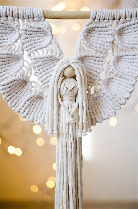 Macramé anjel s rozčesanými krídlami