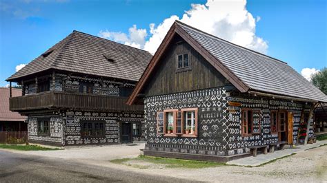 Fotografia budovy Domu svätého Bystríka v Čičmanoch