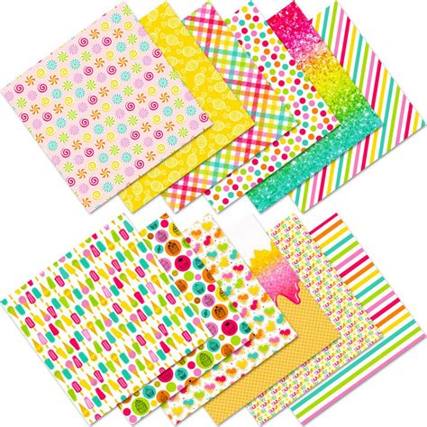 Ilustračná fotografia rôznych druhov scrapbook papiera